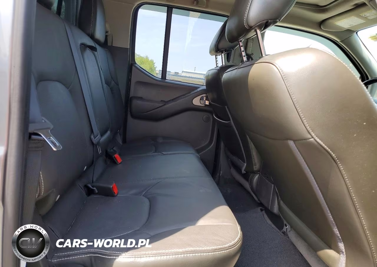 2018 Nissan Frontier Pro-4X VIN:1N6AD0EVXJN729394 - 10