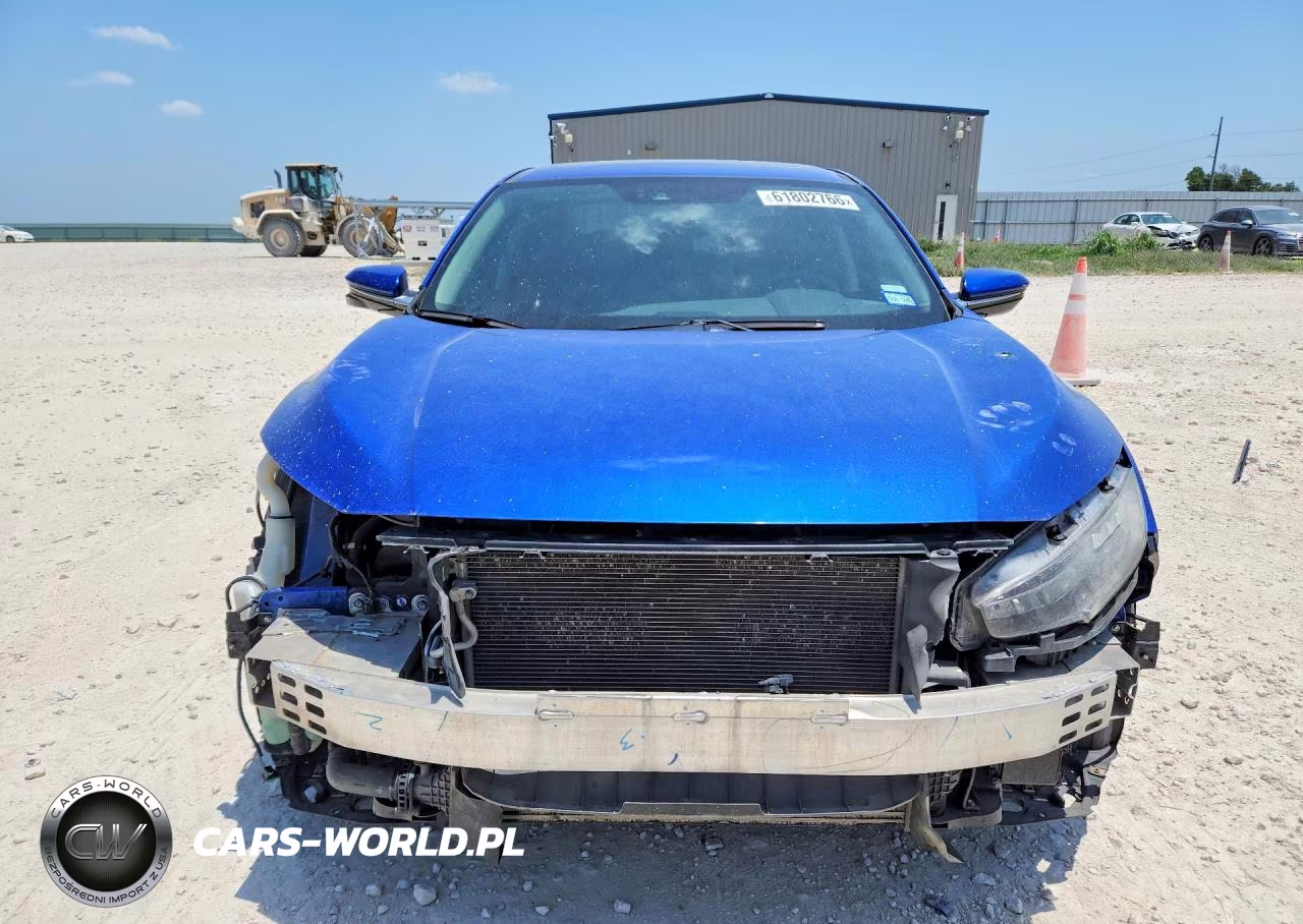 2017 Honda Civic Touring VIN:19XFC1F9XHE010759 - 5