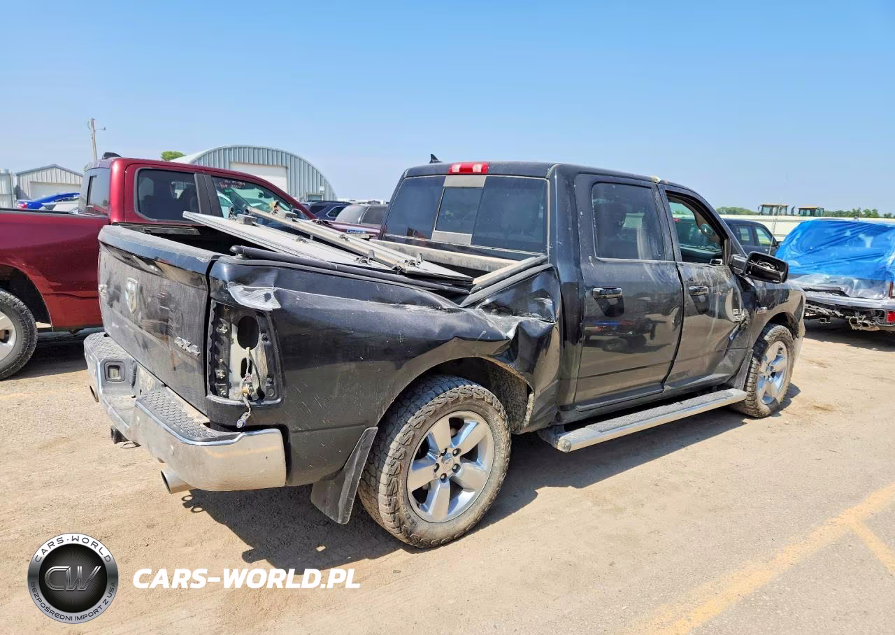 2019 Ram 1500 Classic Slt VIN:1C6RR7LT8KS599286 - 3