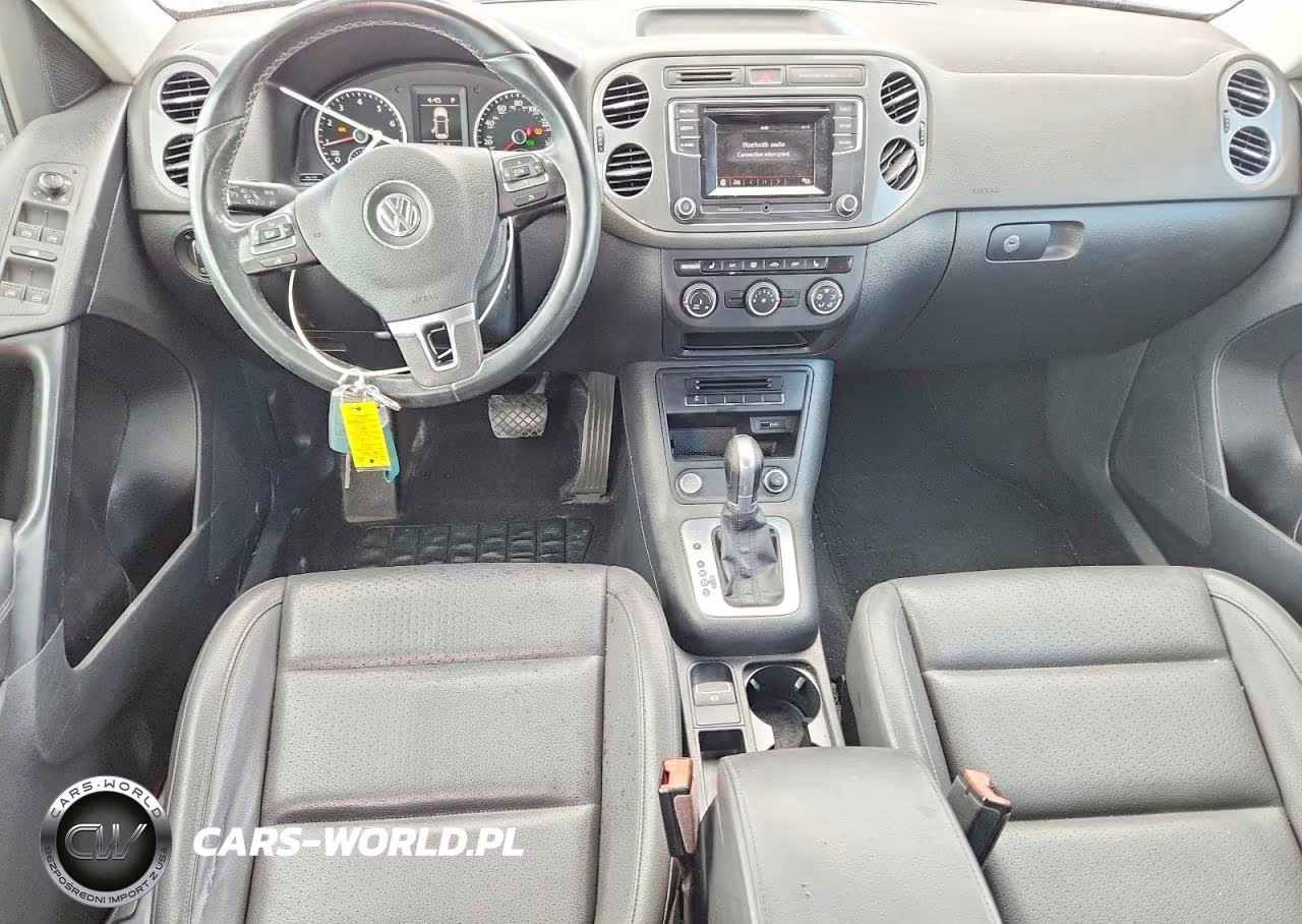 2016 Volkswagen Tiguan S VIN:WVGAV7AX6GW593649 - 8
