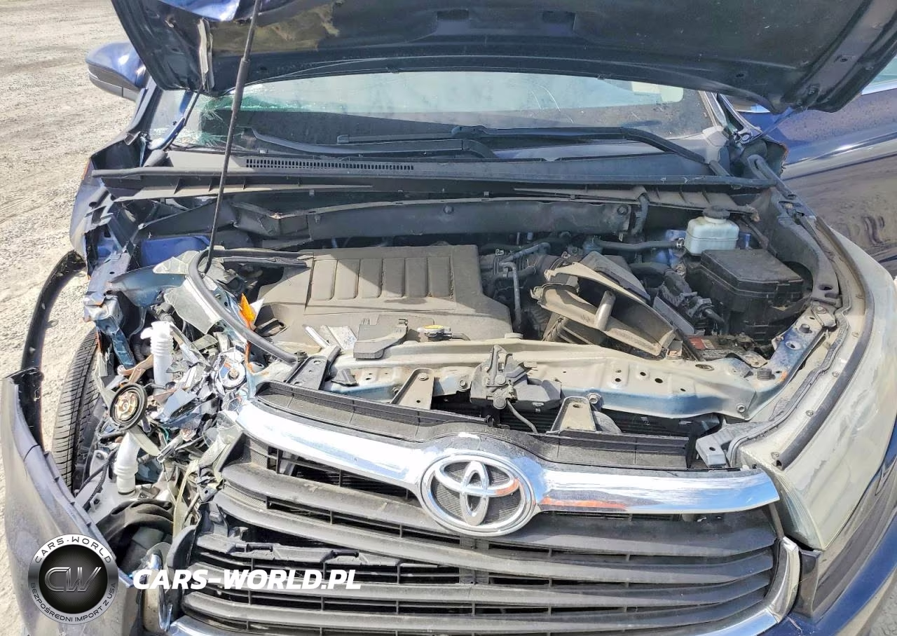 2015 Toyota Highlander Xle VIN:5TDJKRFH6FS104613 - 12