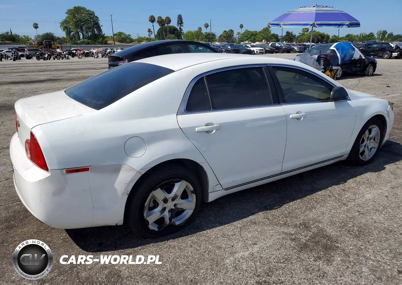 2011 Chevrolet Malibu Ls VIN:1G1ZA5E19BF347094 - 3