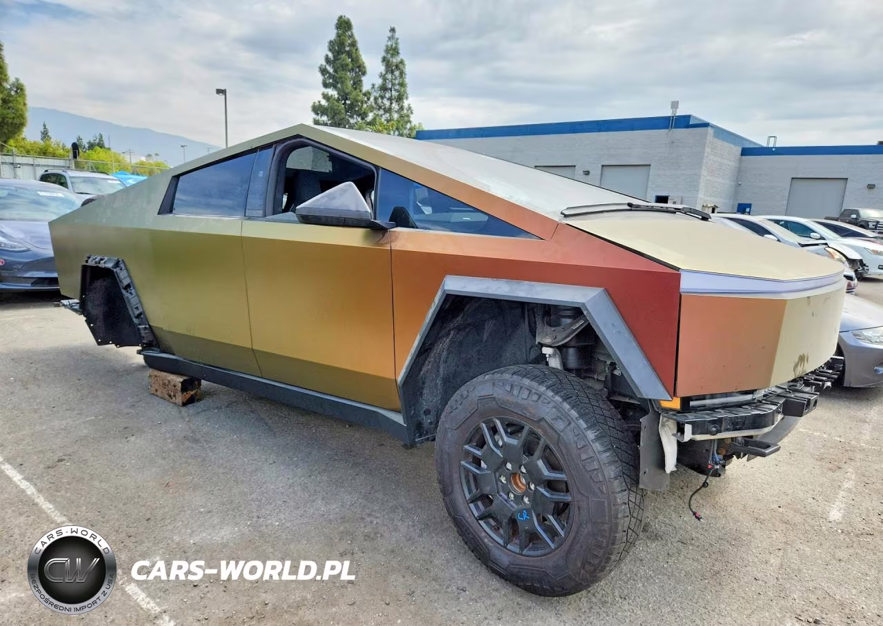 2024 Tesla Cybertruck VIN:7G2CEHED4RA011892 - 4