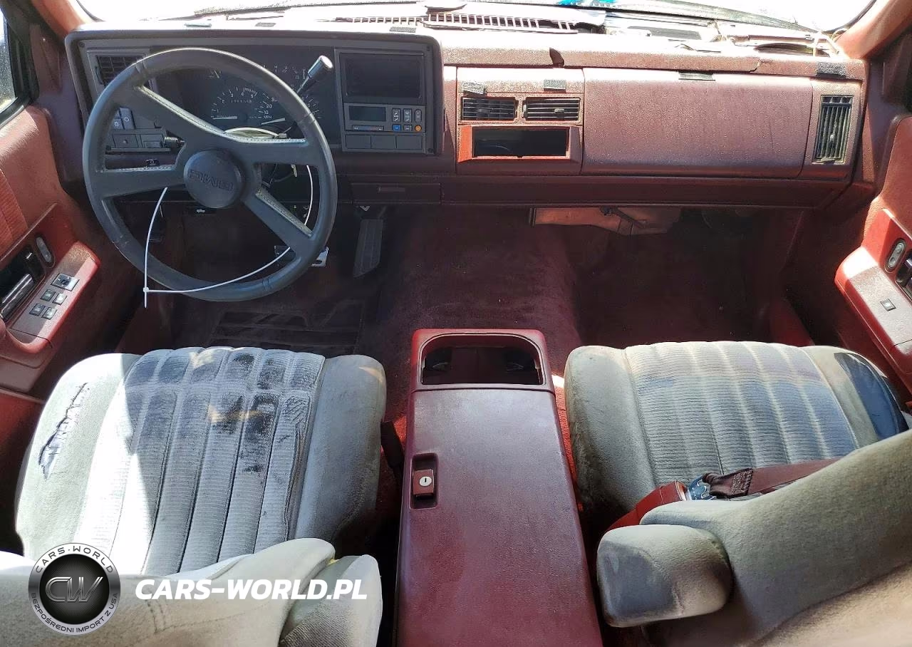 1992 GMC Suburban C1500 VIN:1GKEC16K2NJ728713 - 8