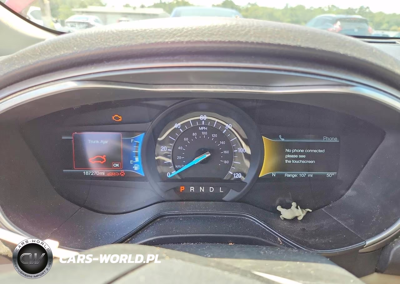 2019 Ford Fusion Se VIN:3FA6P0LU1KR205582 - 9