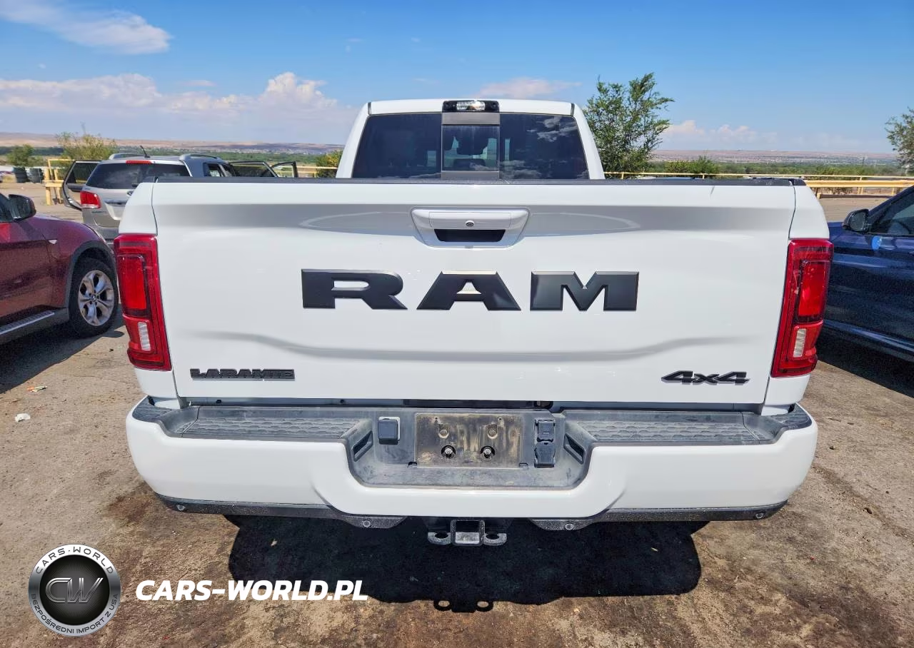 2025 Ram 3500 Laramie VIN:3C63RRJL6SG505577 - 6