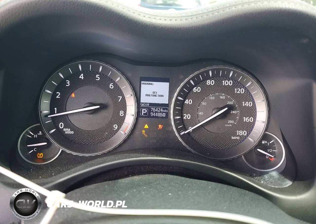 2019 Infiniti Q70 3.7 Luxe VIN:JN1BY1AR0KM585312 - 9