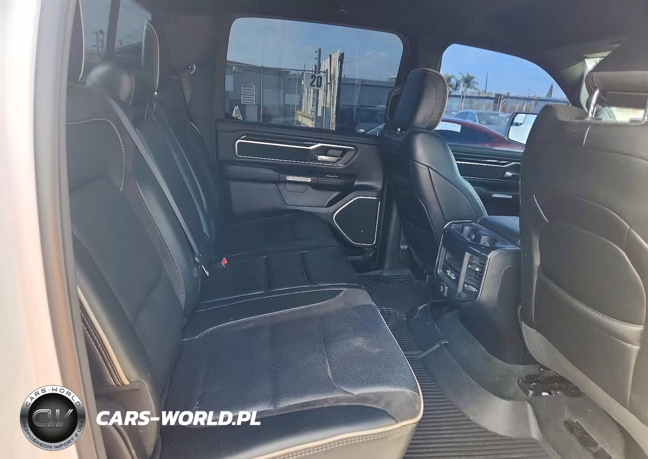 2022 Ram 1500 Laramie 4X2 5'7 Box VIN:1C6RREJM0NN464161 - 10