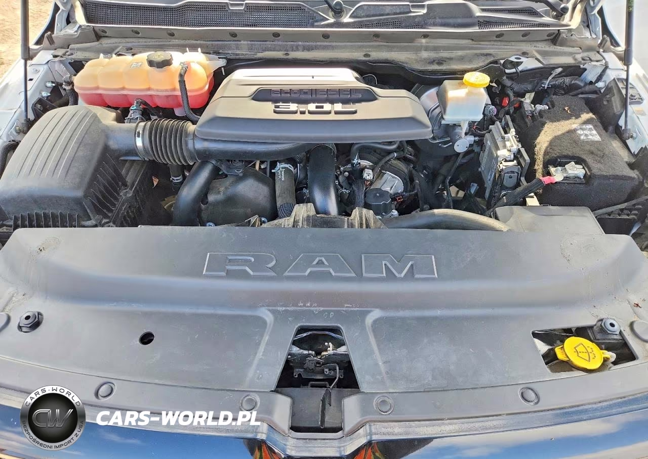 2022 Ram 1500 Laramie 4X2 5'7 Box VIN:1C6RREJM0NN464161 - 11