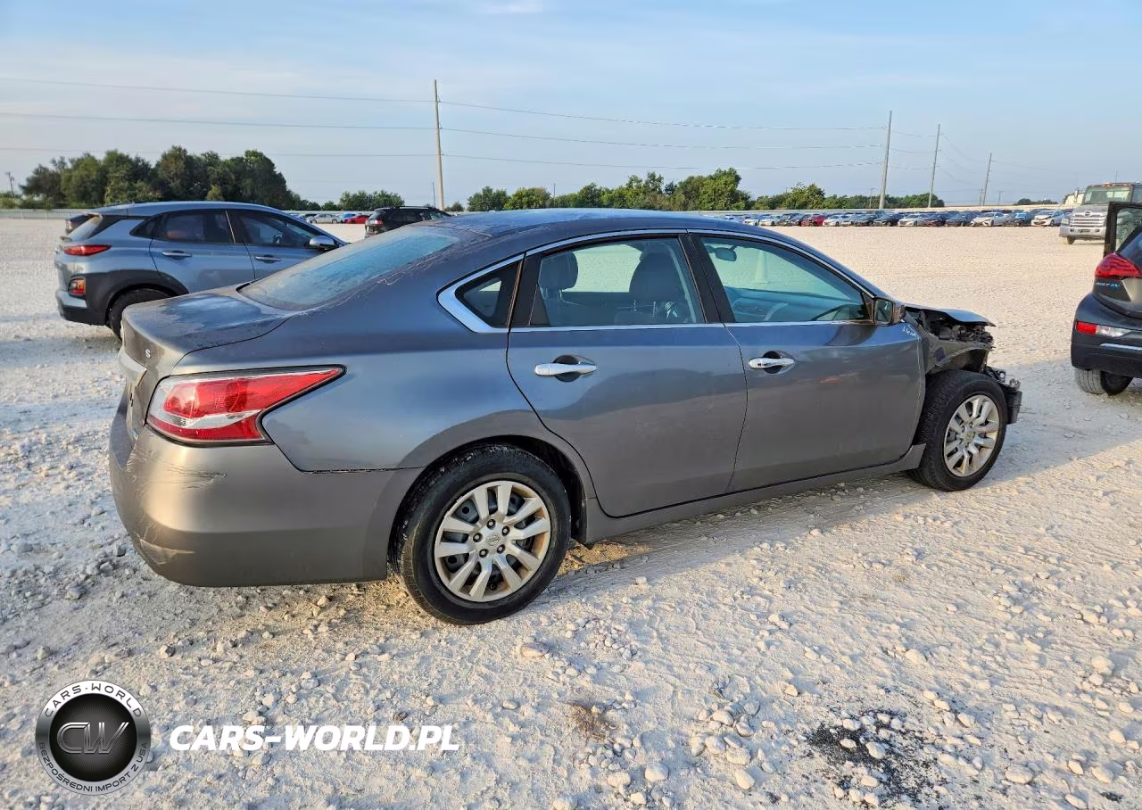 2014 Nissan Altima 2.5 S VIN:1N4AL3AP3EC109038 - 3