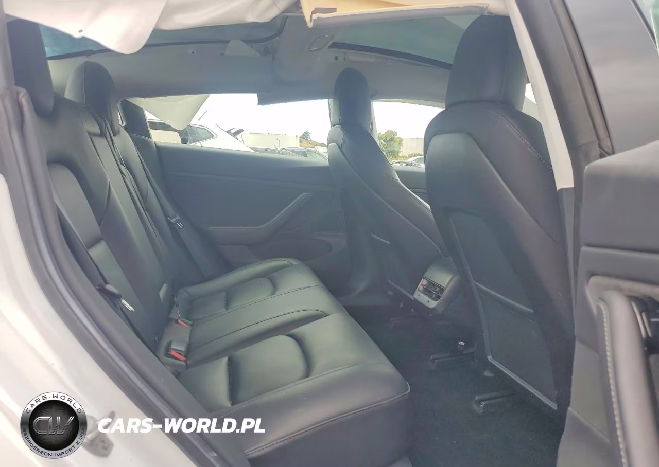 2019 Tesla Model 3 VIN:5YJ3E1EB6KF474814 - 10