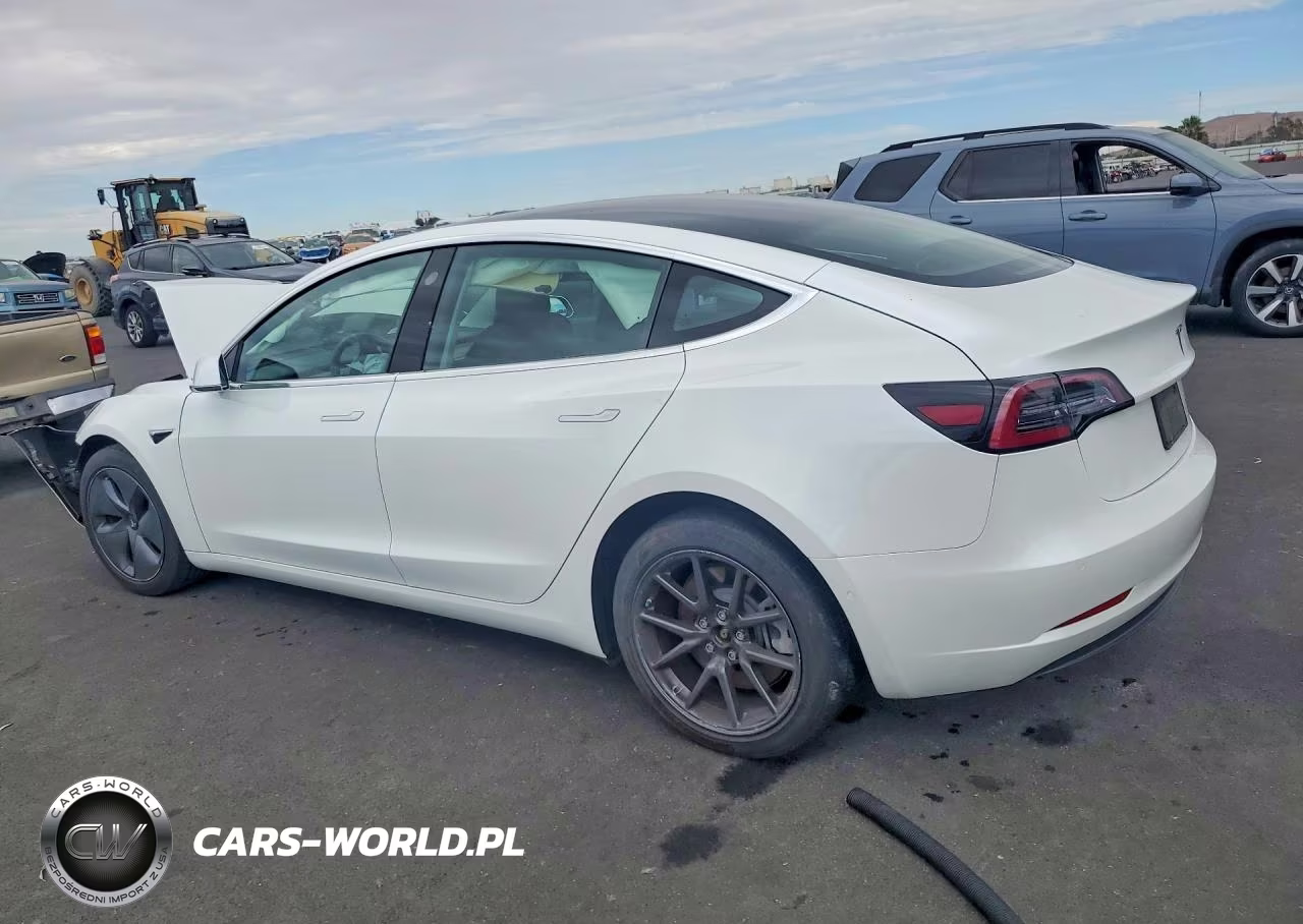 2019 Tesla Model 3 VIN:5YJ3E1EB6KF474814 - 2