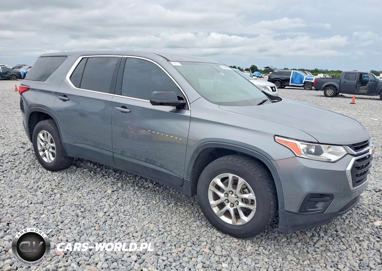2020 Chevrolet Traverse Ls VIN:1GNERFKW4LJ126626 - 4