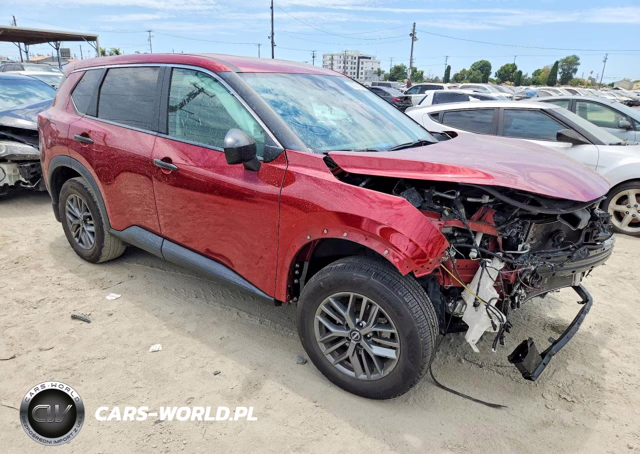 2023 Nissan Rogue S VIN:5N1BT3AA3PC737142 - 4