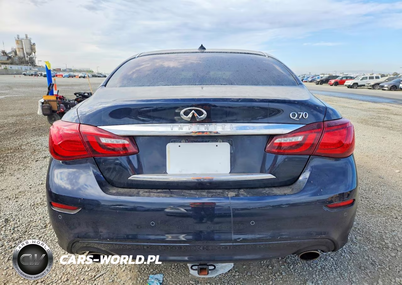 2018 Infiniti Q70 3.7 Luxe VIN:JN1BY1AP2JM180257 - 6