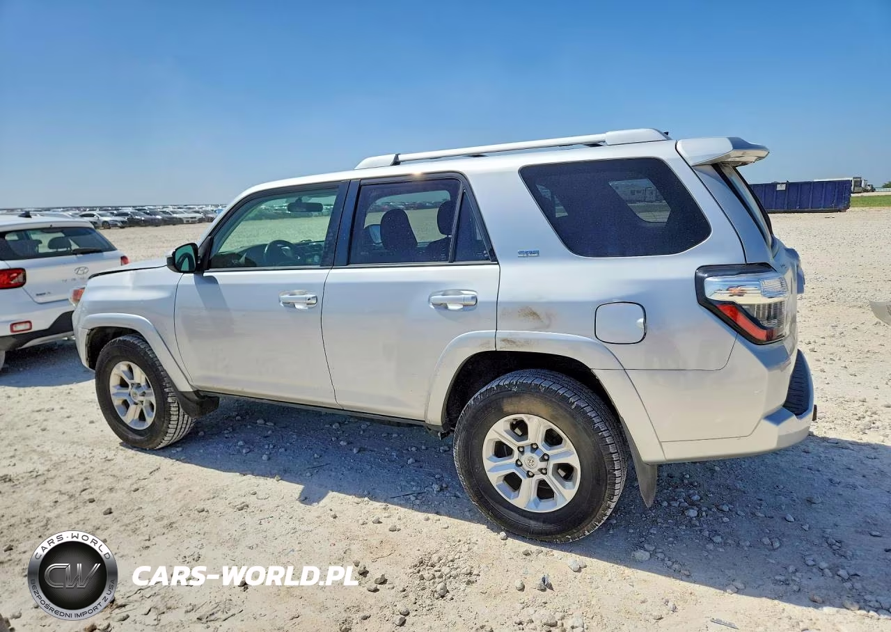 2015 Toyota 4Runner Sr5 VIN:JTEBU5JR3F5271262 - 2