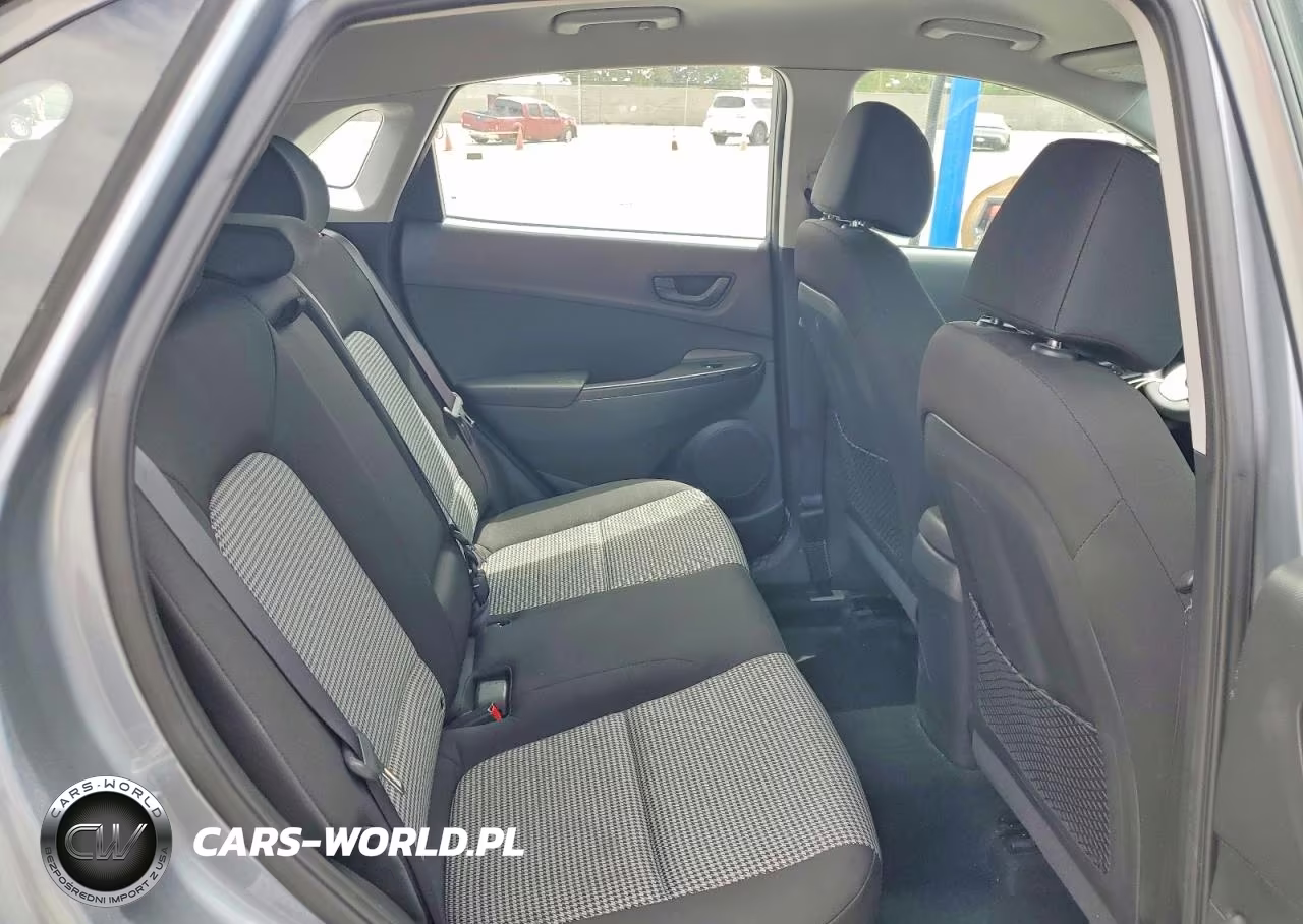 2020 Hyundai Kona Se VIN:KM8K12AA1LU501805 - 11