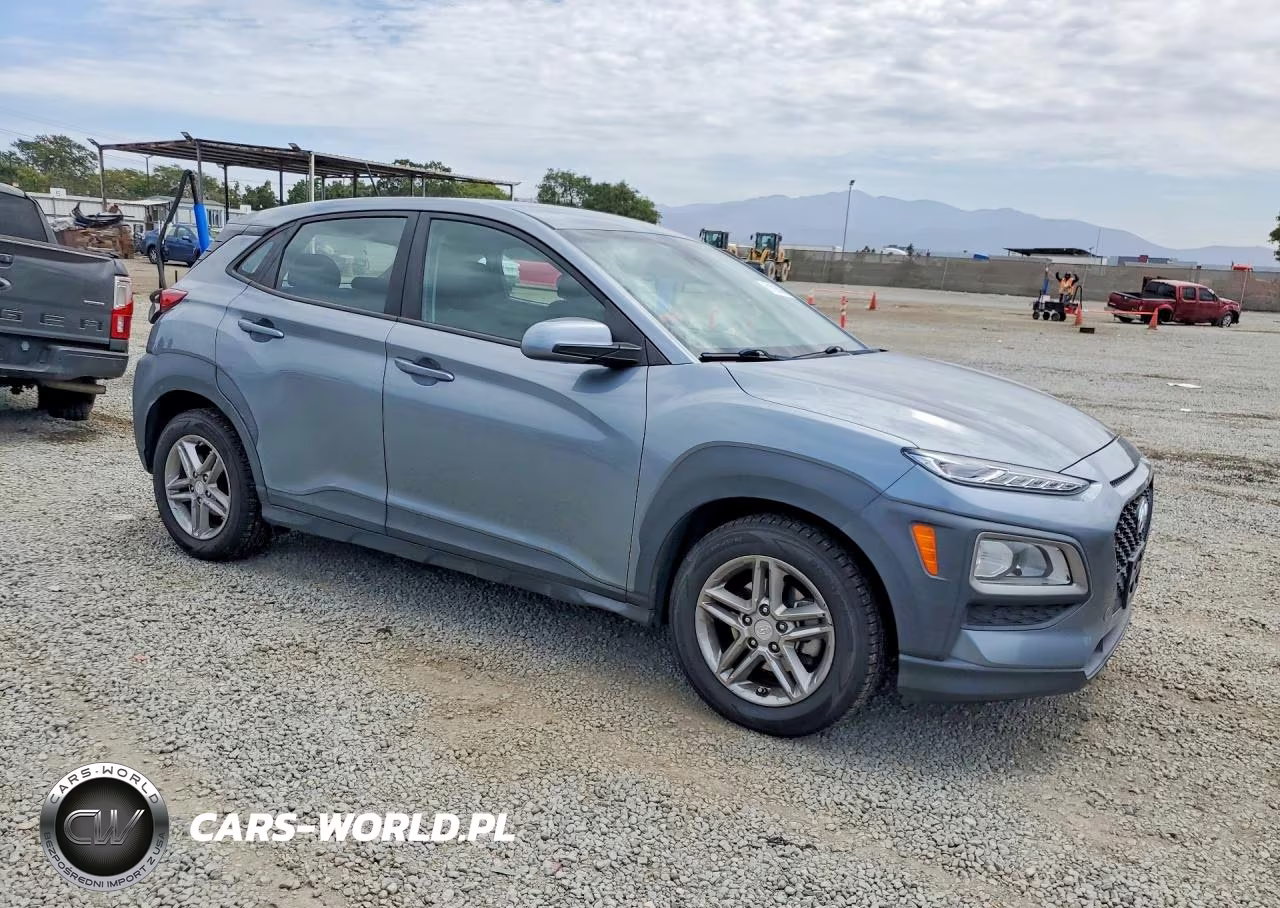 2020 Hyundai Kona Se VIN:KM8K12AA1LU501805 - 4