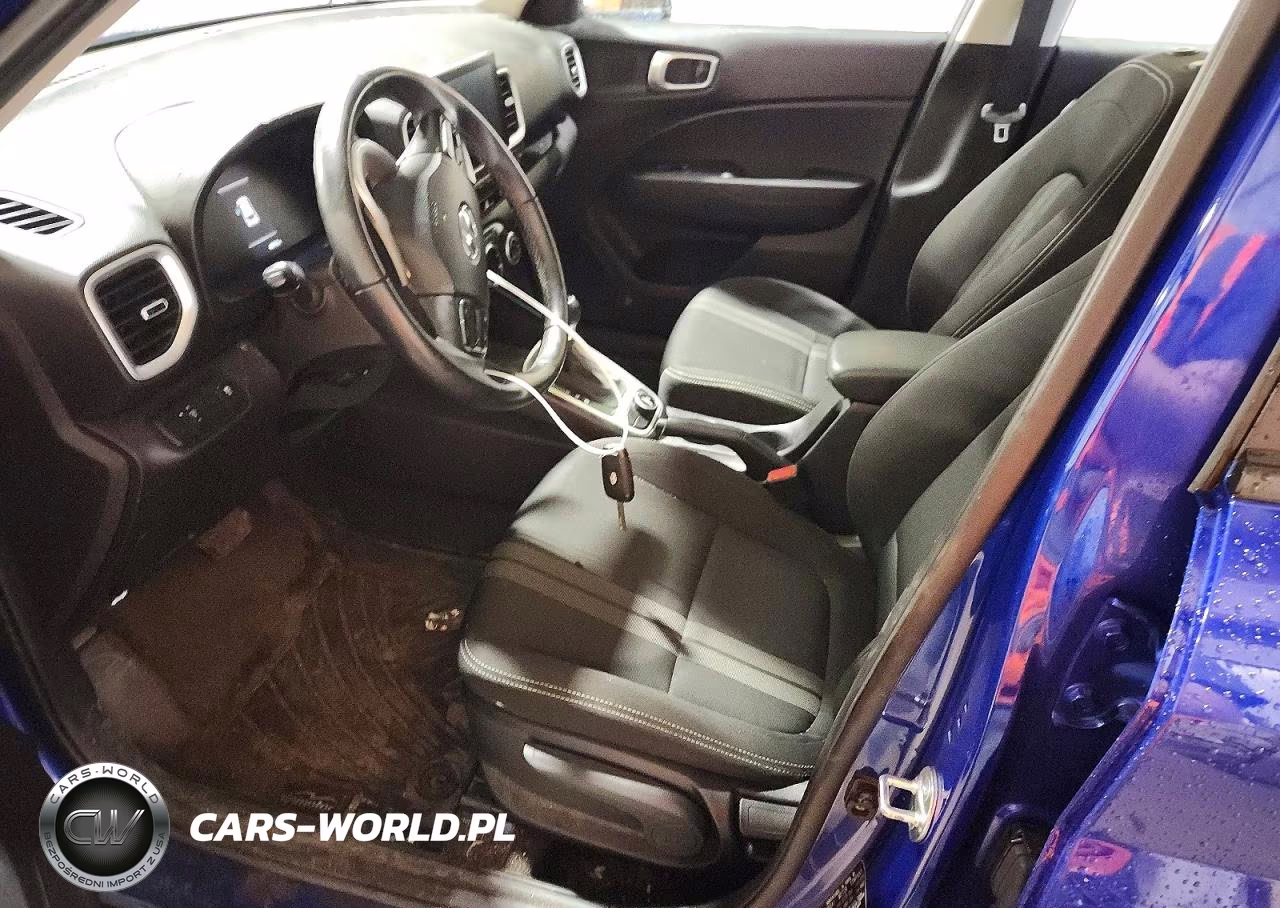2023 Hyundai Venue Sel VIN:KMHRC8A33PU249526 - 7