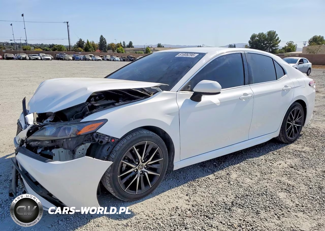 2021 Toyota Camry Se