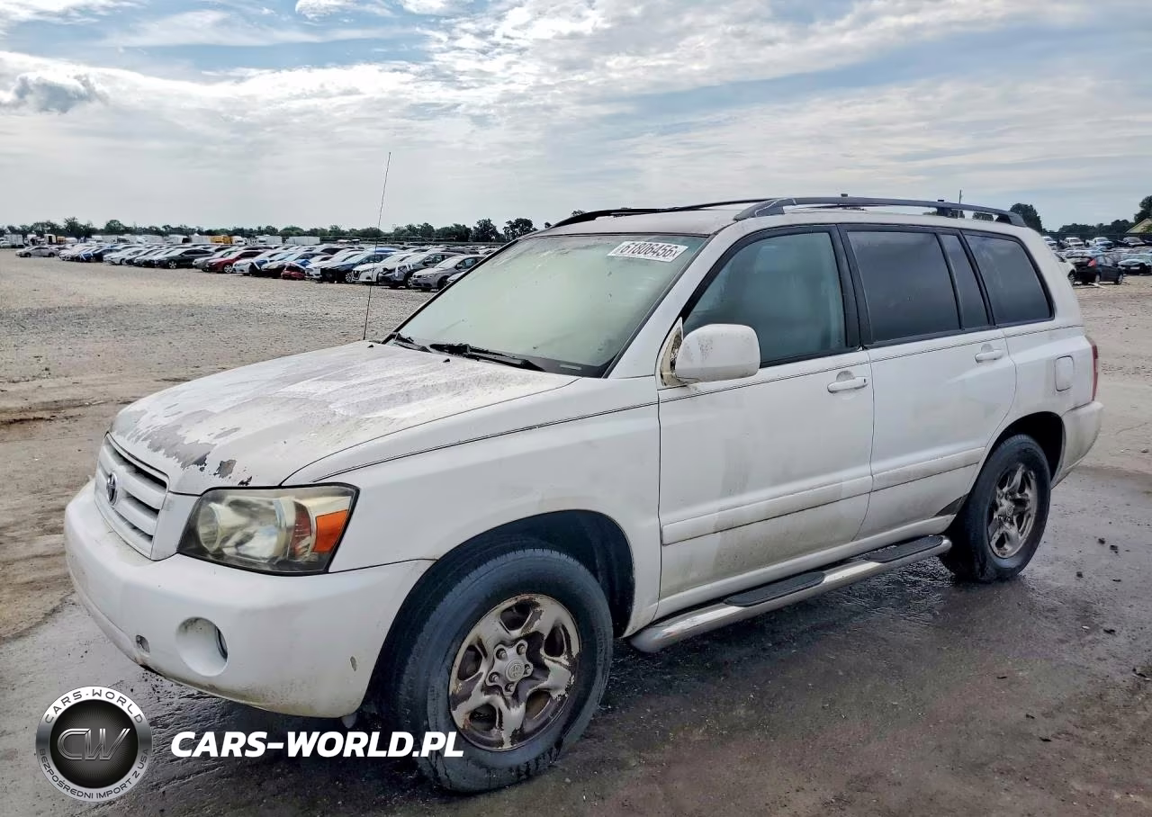2005 Toyota Highlander Base