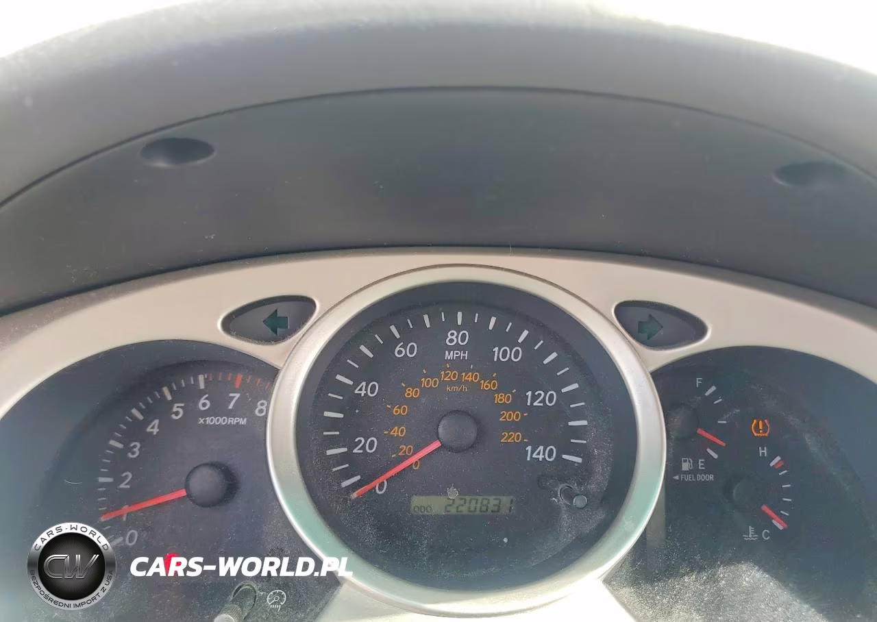 2005 Toyota Highlander Base VIN:JTEGD21A850114420 - 9
