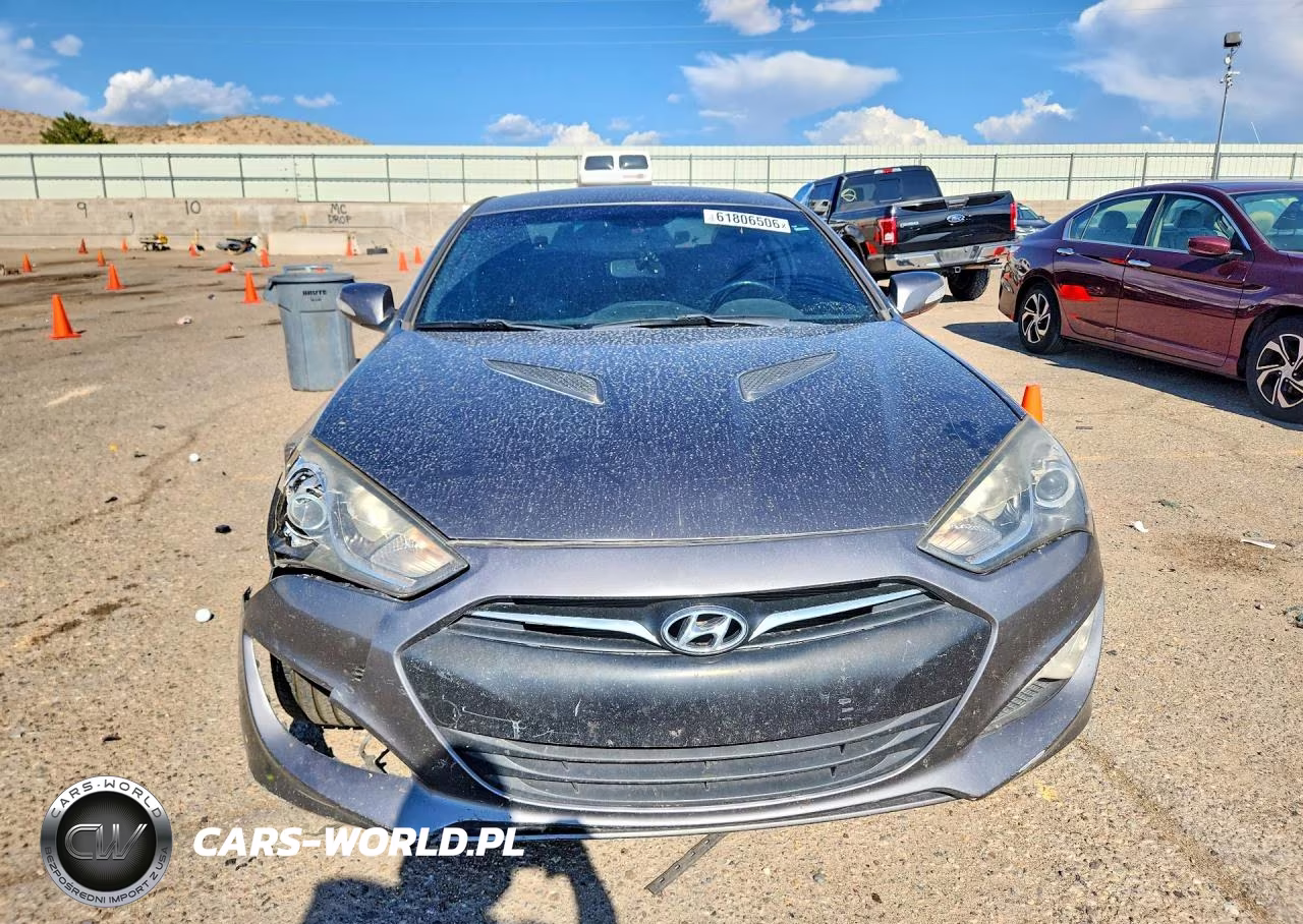 2015 Hyundai Genesis Coupe 3.8 R-Spec VIN:KMHHU6KJ8FU125695 - 5