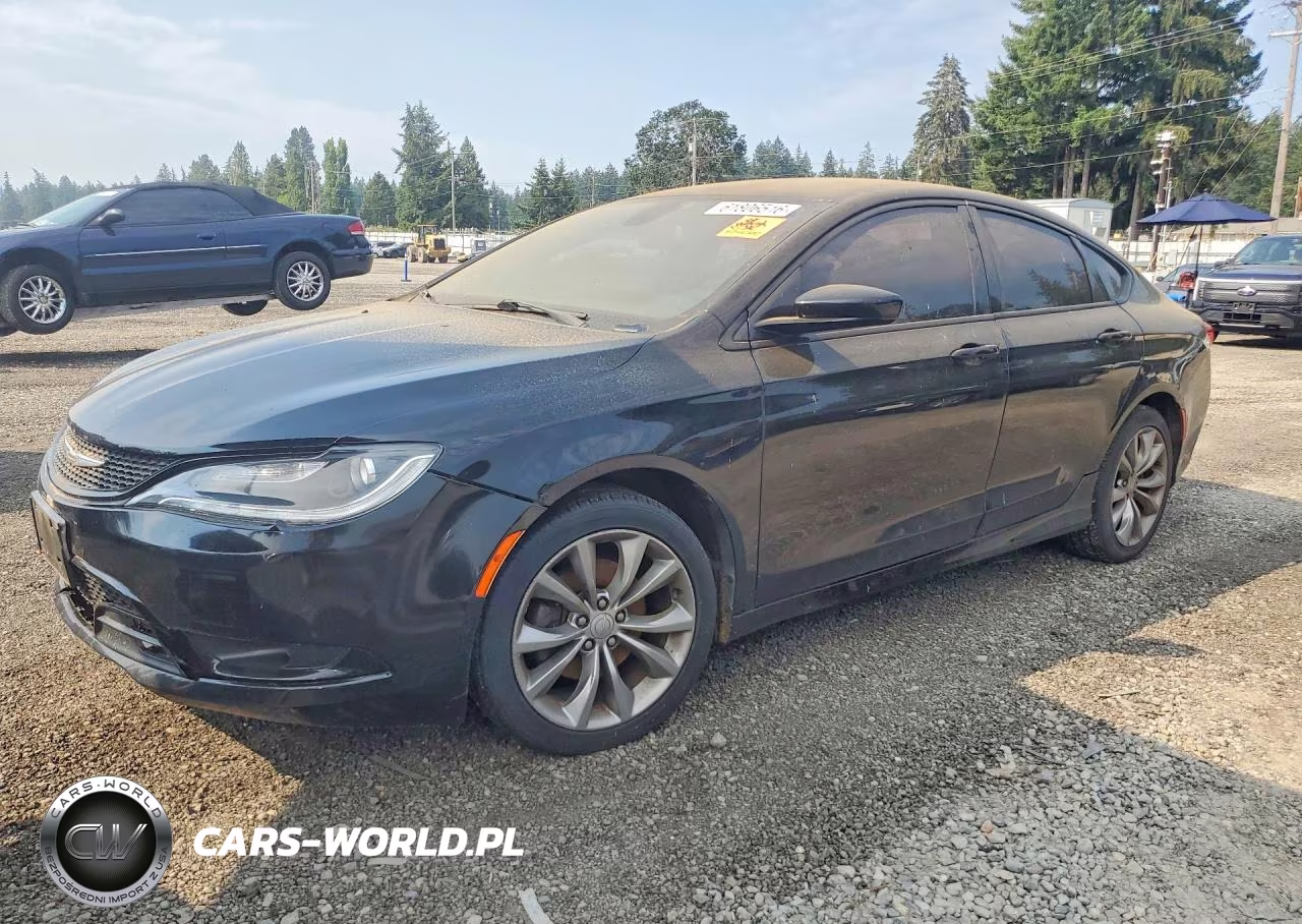 2015 Chrysler 200 S – zdjęcie 1 z 12