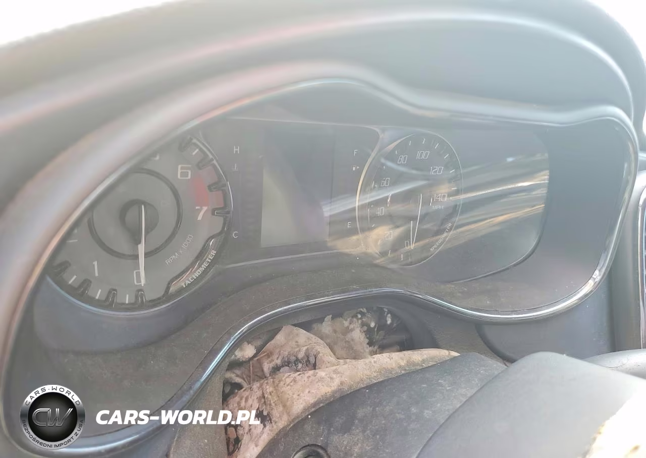 2015 Chrysler 200 S VIN:1C3CCCBB9FN744376 - 9