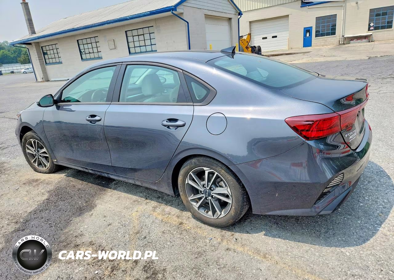 2023 Kia Forte Lxs VIN:3KPF24AD6PE661885 - 2