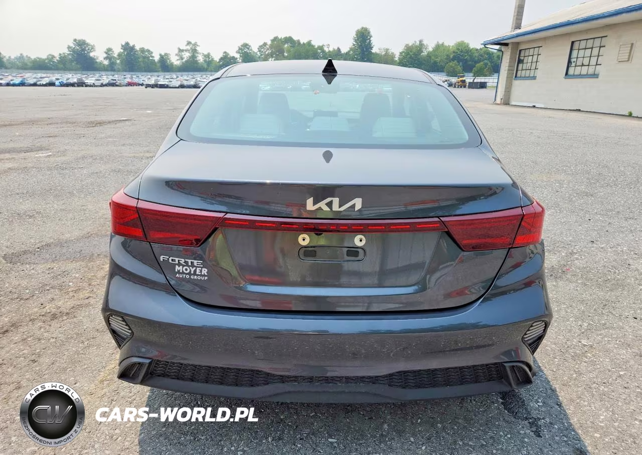 2023 Kia Forte Lxs VIN:3KPF24AD6PE661885 - 6