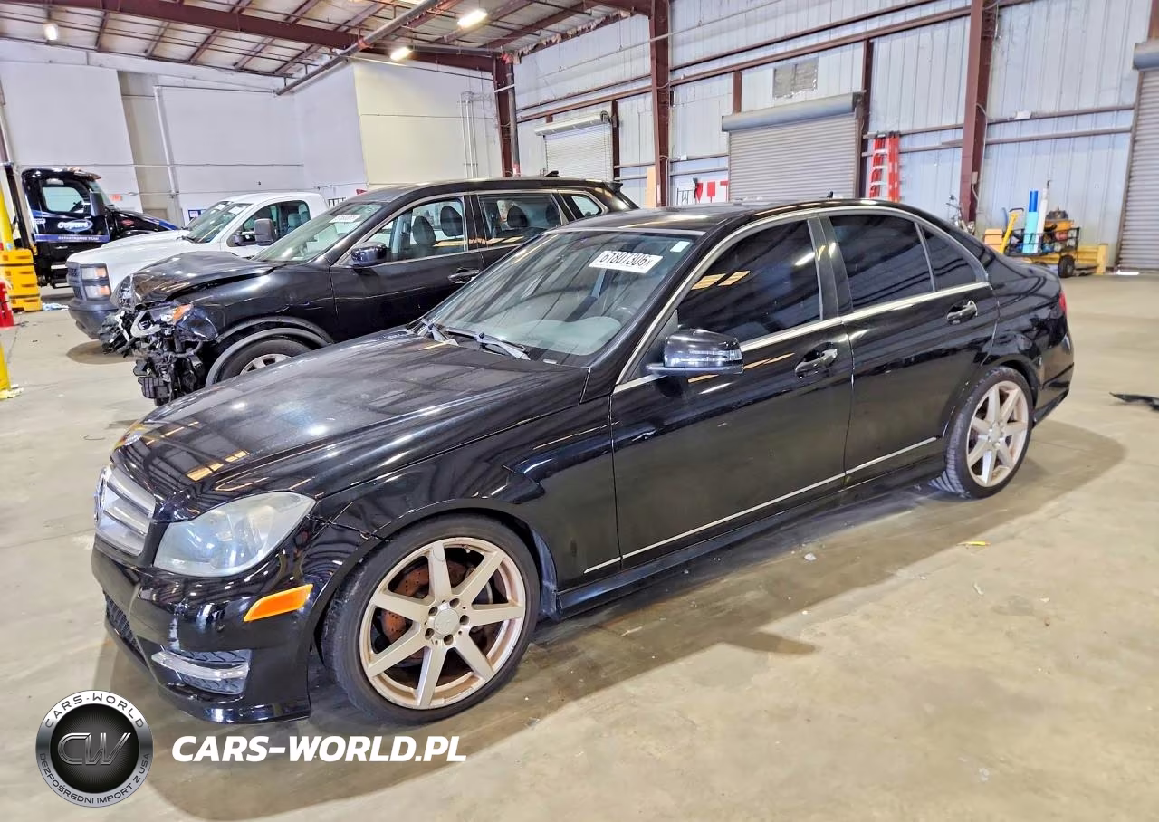 2013 Mercedes-Benz C 250