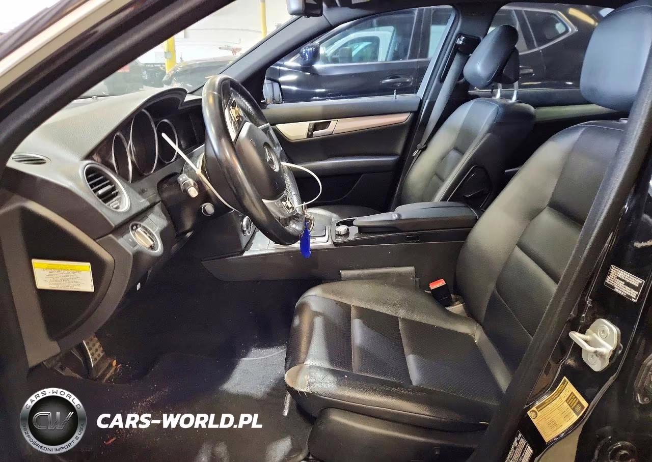 2013 Mercedes-Benz C 250 VIN:WDDGF4HB1DR272980 - 7