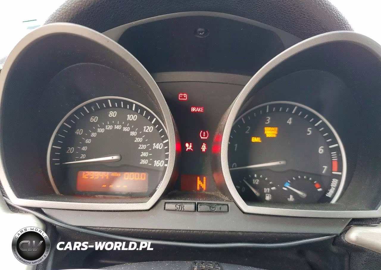 2004 BMW Z4 2.5 VIN:4USBT33524LR68088 - 9