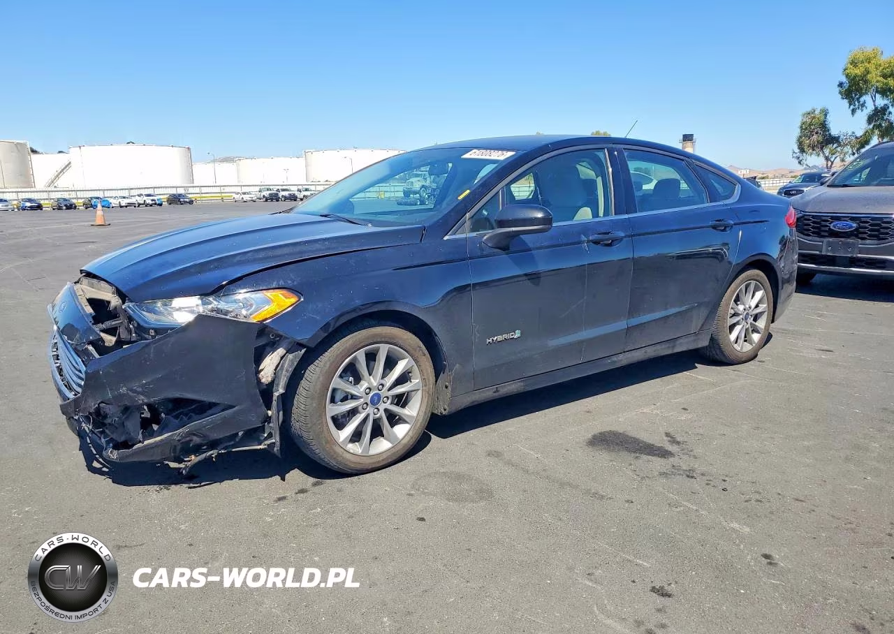 2017 Ford Fusion S Hybrid – zdjęcie 1 z 12