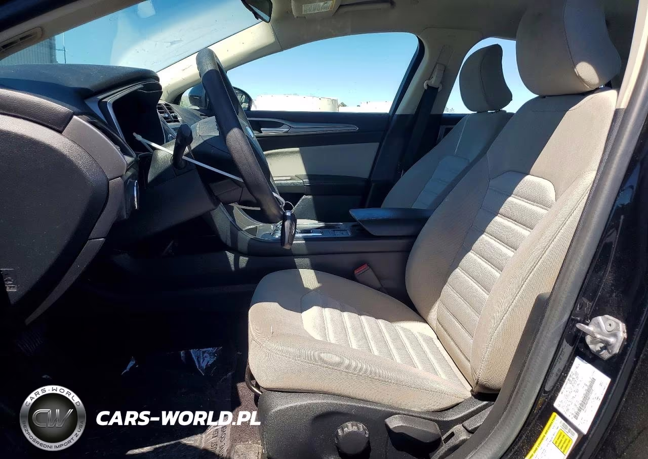 2017 Ford Fusion S Hybrid VIN:3FA6P0UU2HR151619 - 7