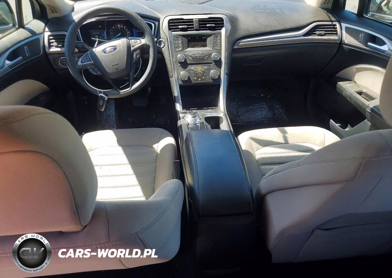2017 Ford Fusion S Hybrid VIN:3FA6P0UU2HR151619 - 8