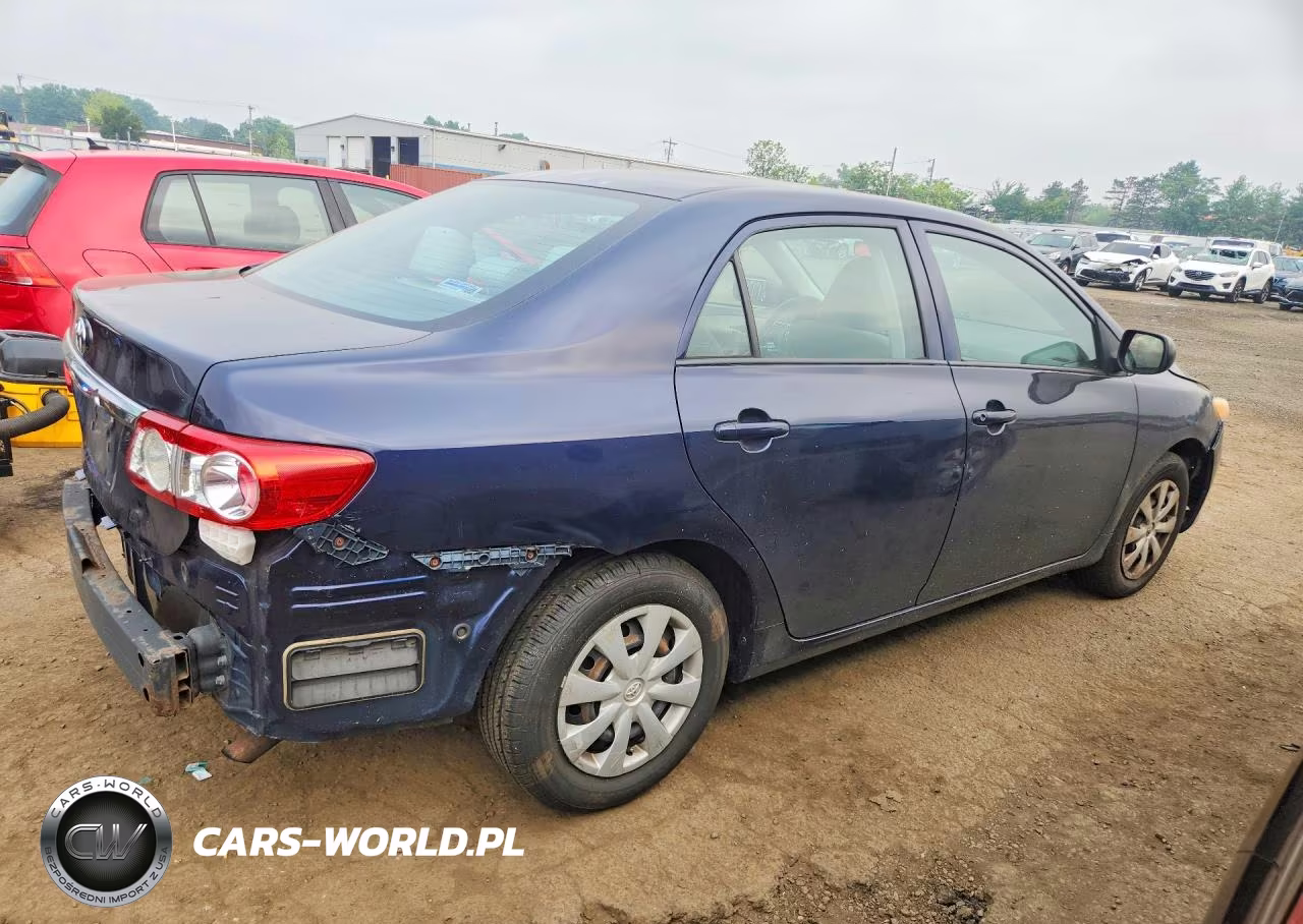 2011 Toyota Corolla Base VIN:2T1BU4EE5BC731928 - 3
