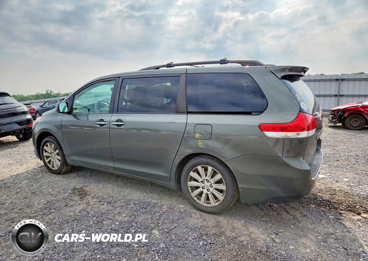 2013 Toyota Sienna VIN:5TDDK3DC7DS061818 - 2