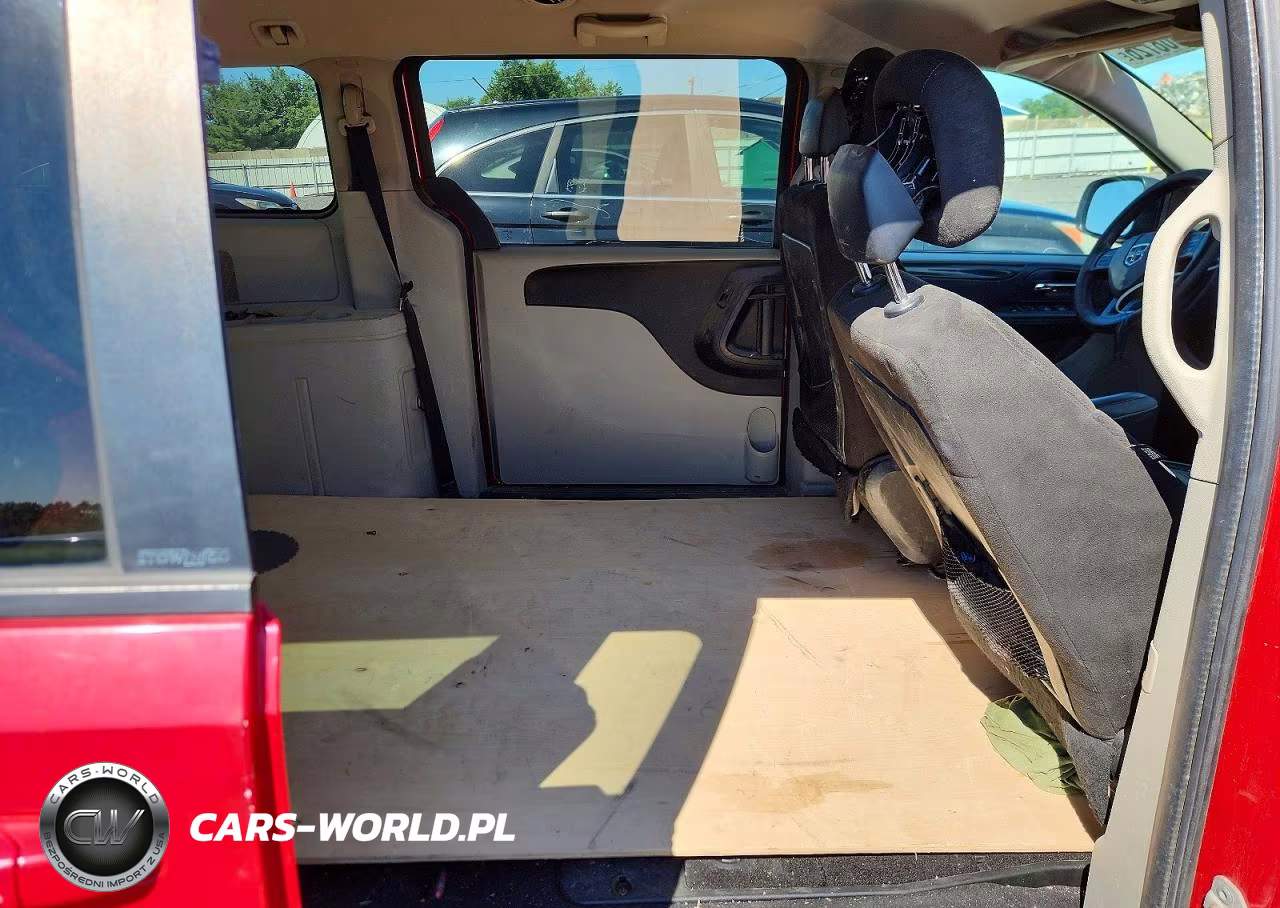2013 Dodge Grand Caravan Sxt VIN:2C4RDGCG6DR717379 - 11