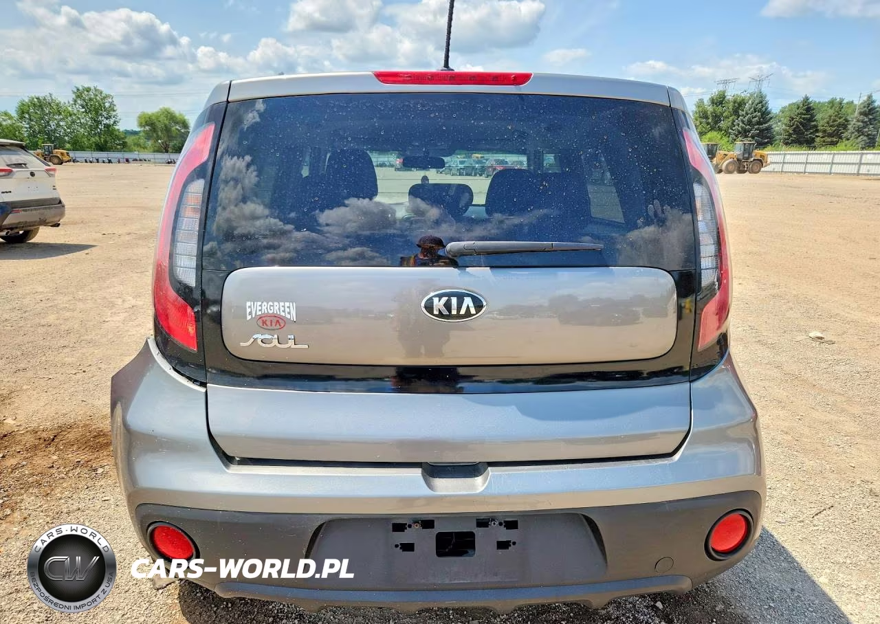 2017 Kia Soul Base VIN:KNDJN2A20H7460621 - 6