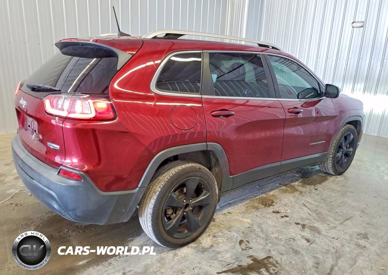 2019 Jeep Cherokee Latitude VIN:1C4PJLCB6KD123212 - 3