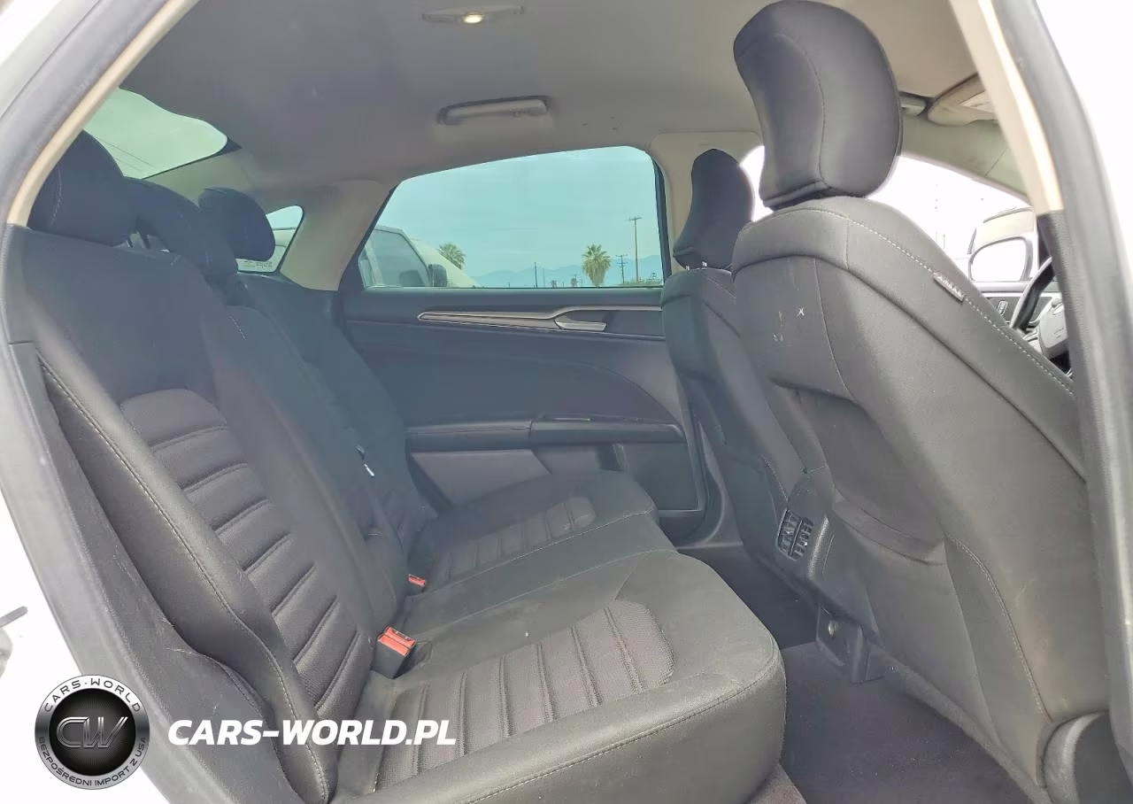2017 Ford Fusion Se VIN:3FA6P0H70HR171839 - 10