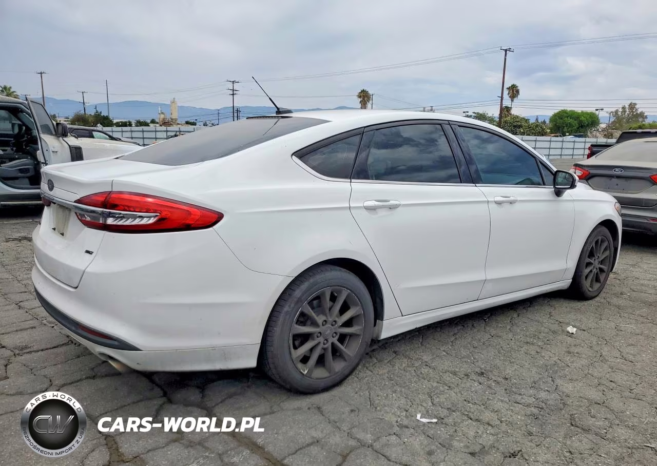 2017 Ford Fusion Se VIN:3FA6P0H70HR171839 - 3