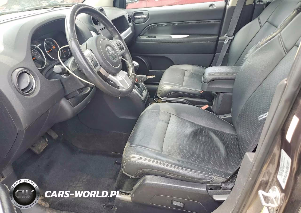 2017 Jeep Compass Latitude VIN:1C4NJCEB8HD185532 - 7