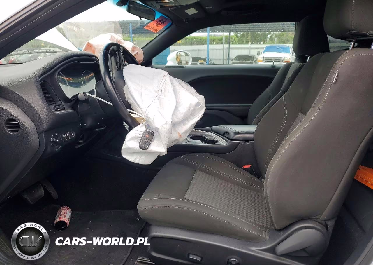 2021 Dodge Challenger Sxt VIN:2C3CDZGG2MH509375 - 7