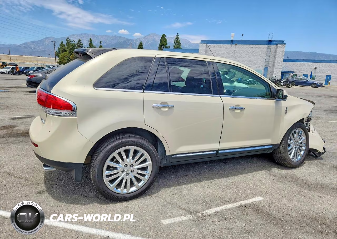 2015 Lincoln Mkx VIN:2LMDJ6JKXFBL21052 - 3