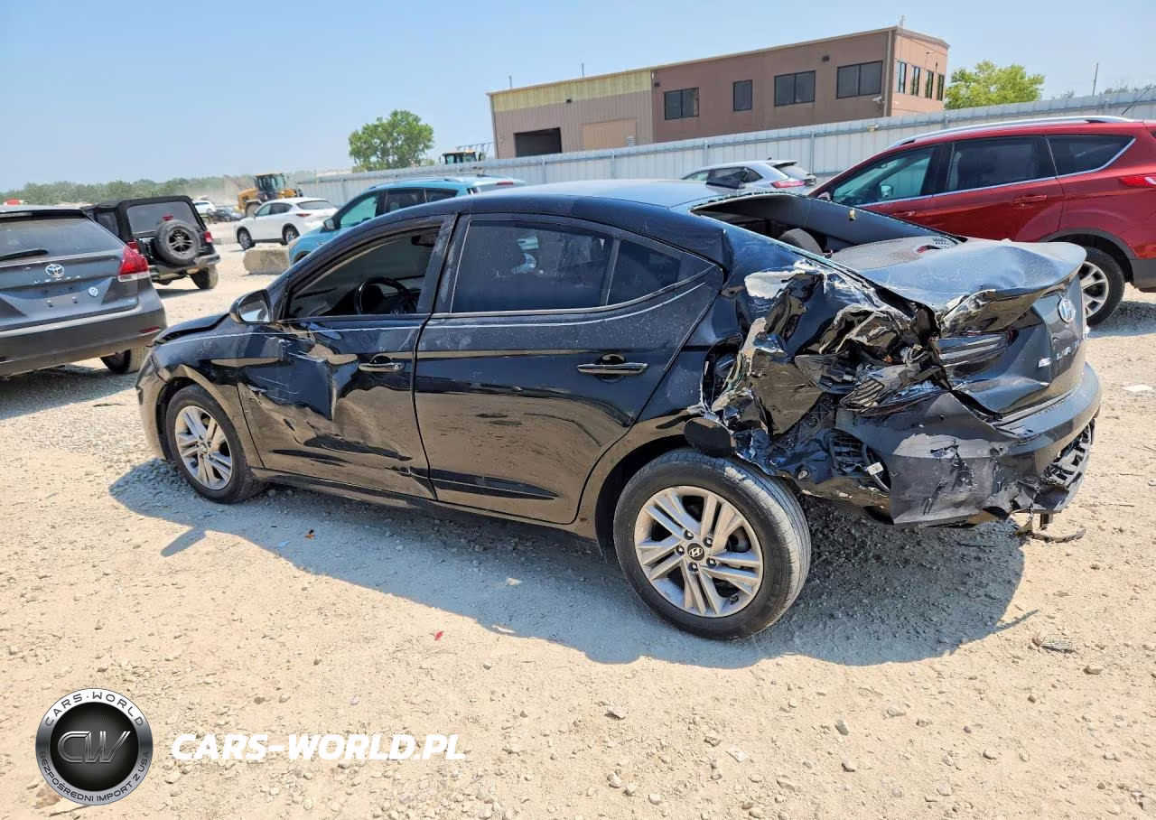 2019 Hyundai Elantra Value Edition VIN:KMHD84LF0KU770711 - 2
