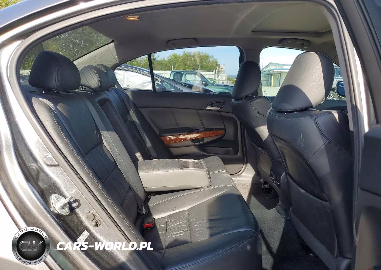 2011 Honda Accord Exl VIN:1HGCP3F8XBA019340 - 10