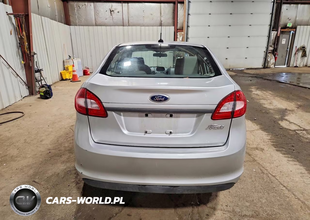 2012 Ford Fiesta S VIN:3FADP4AJ6CM126530 - 6